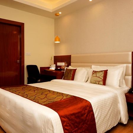 Hotel Amalfi Grand Patna  Habitación foto